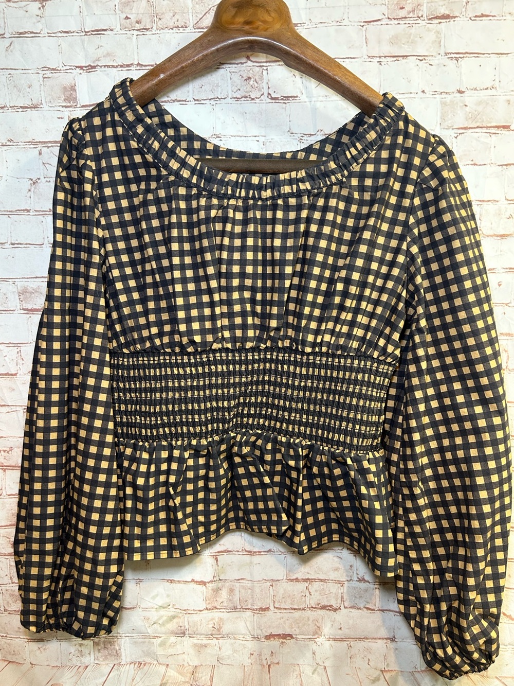 Anthropologie Gingham Black & Tan Smocked Peasant Peplum Blouse Size Medium - Picture 8 of 8